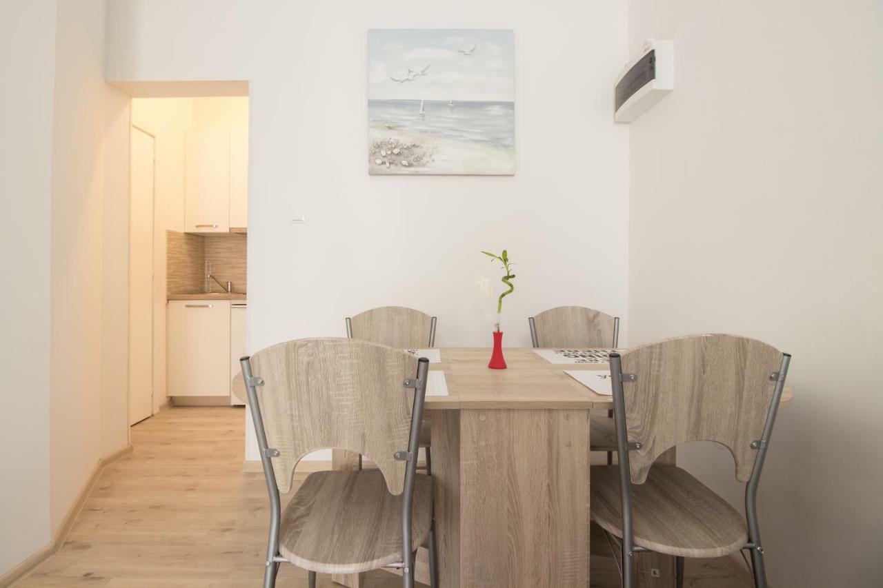 Ferienwohnung Kike 80 Split Exterior foto
